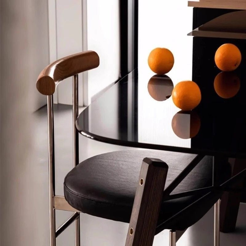 รองรับการรองรับเก้าอี้ดิกบ้านและรองรับความต้องการอินเทอร์เน็ตของดาราดีไซเนอร์เก้าอี้