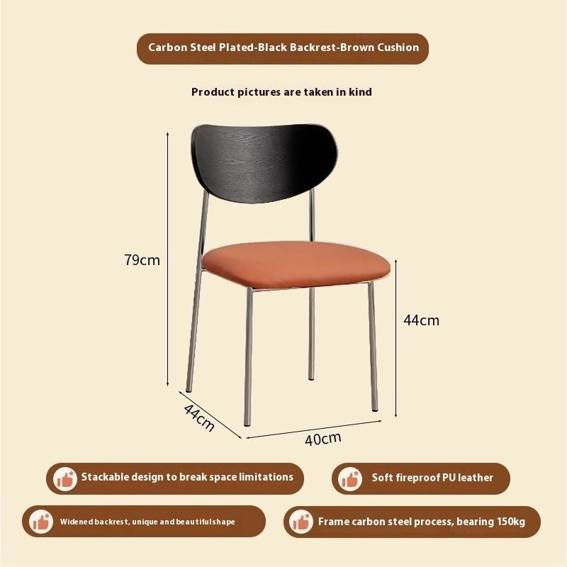 เก้าอี้วินเทจพร้อมพนักพิงร้านอาหารที่ออกแบบฝรั่งเศส