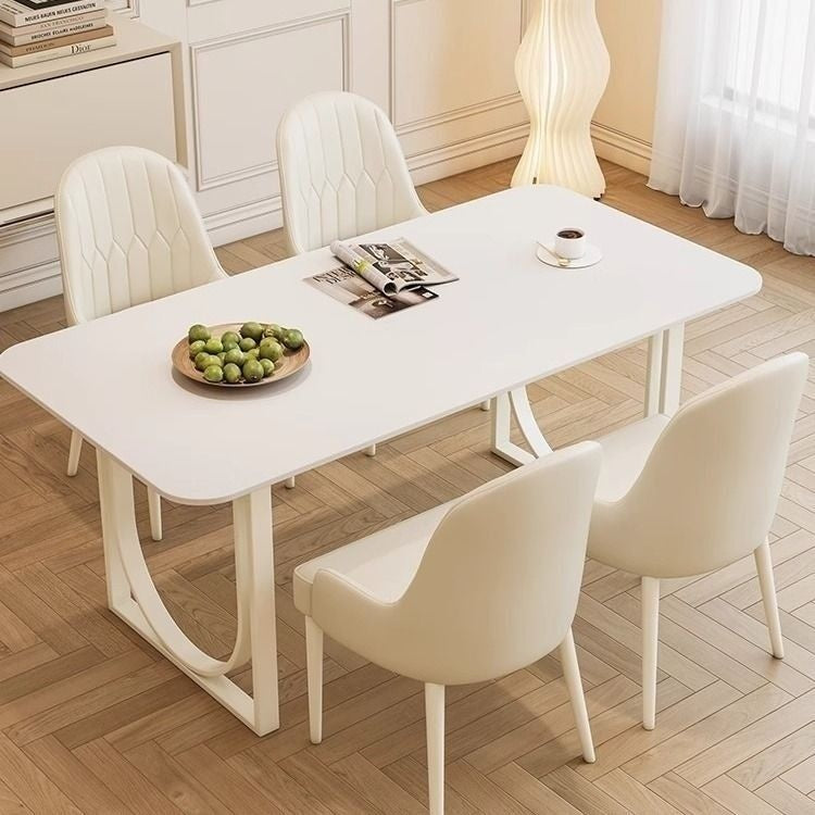 ส่วนฝรั่งเศสครีมรูปโดยรวมโต๊ะอาหารเก้าอี้รวมบ้านขนาดเล็กร้านอาหารโต๊ะสีขาว