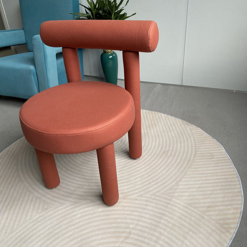 ออกแบบรูปลักษณ์ความกว้างและความหนาขึ้นออกแบบมินิมอลบ้านห้องนอนด้านหลังเก้าอี้สตูลสไตล์เพื่อรองรับเก้าอี้สีแดงแต่งหน้า 