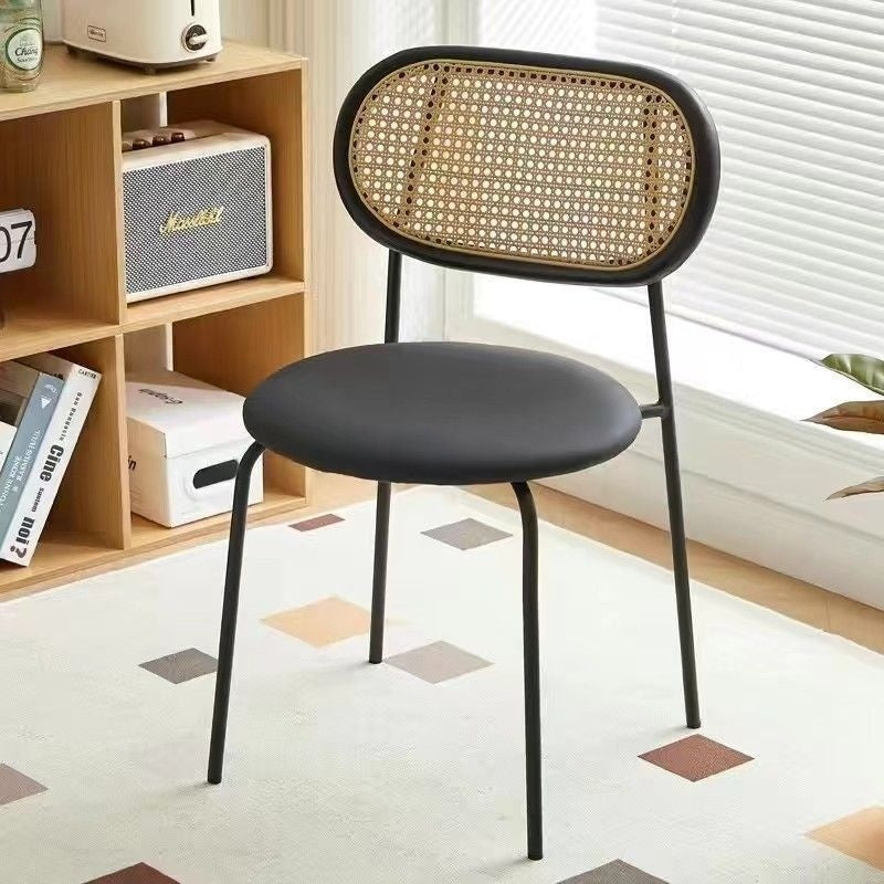 เก้าอี้พักผ่อนและเก้าอี้รองรับพนักพิงบ้านที่ทันสมัย 