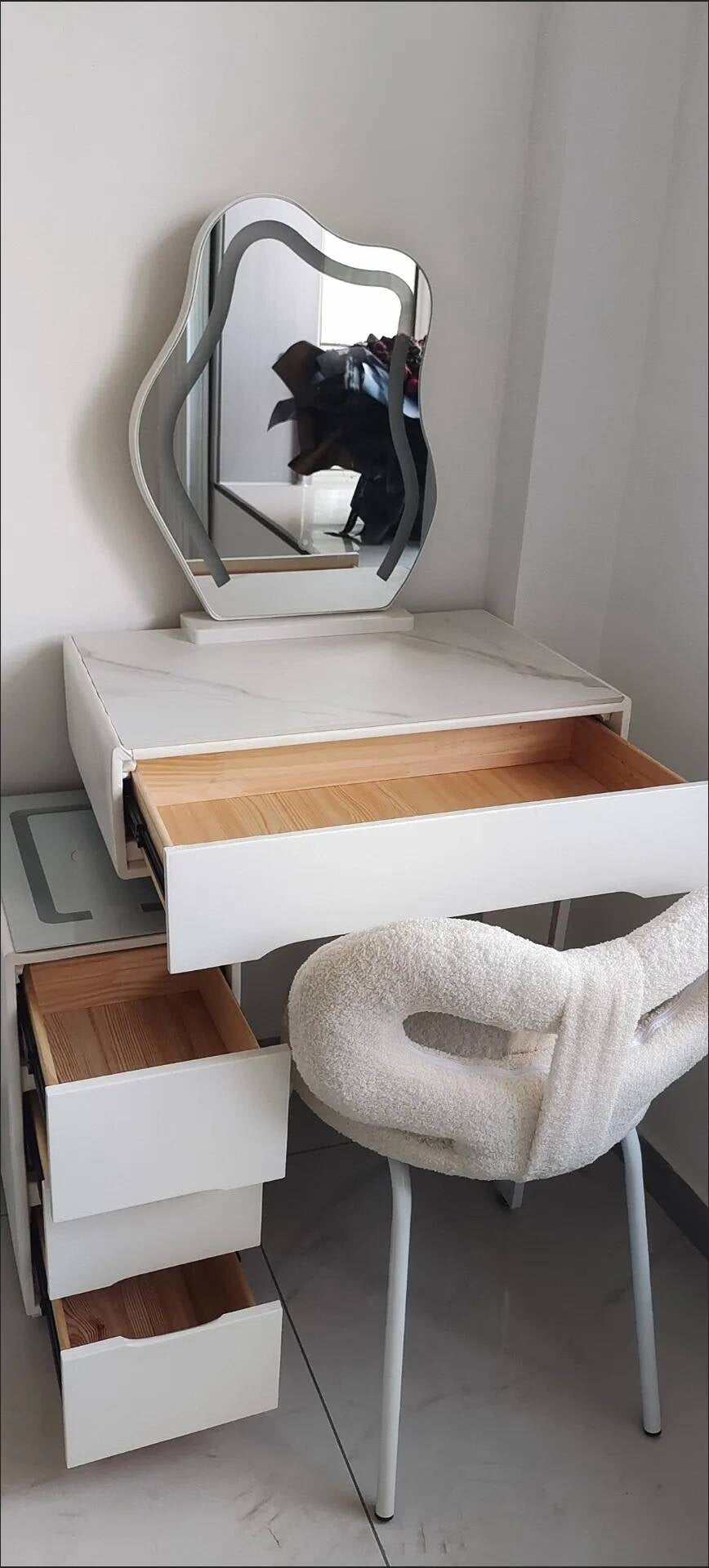 Modern Simple Bedroom Small Style Solid Wood Cream Wind Dressing Table with Smart Cabinet Mirror Chair