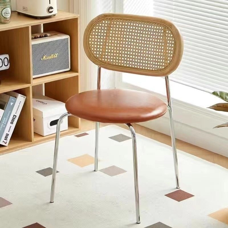 เก้าอี้พักผ่อนและเก้าอี้รองรับพนักพิงบ้านที่ทันสมัย 