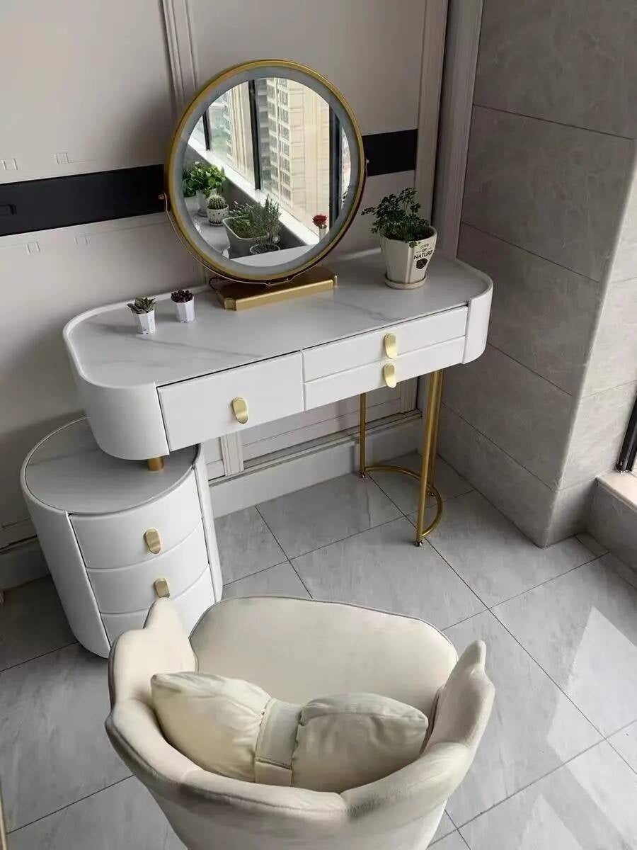 Simple solid wood smart bedroom table, multi-purpose dressing table with mirror, complete set