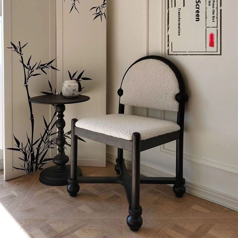 แท่นขุดเจาะโบราณสไตล์ที่เรียบง่ายหลังรองรับและหนังแกะออกแบบเก้าอี้ห้องนอนโต๊ะเครื่องแป้งเก้าอี้โบราณ 