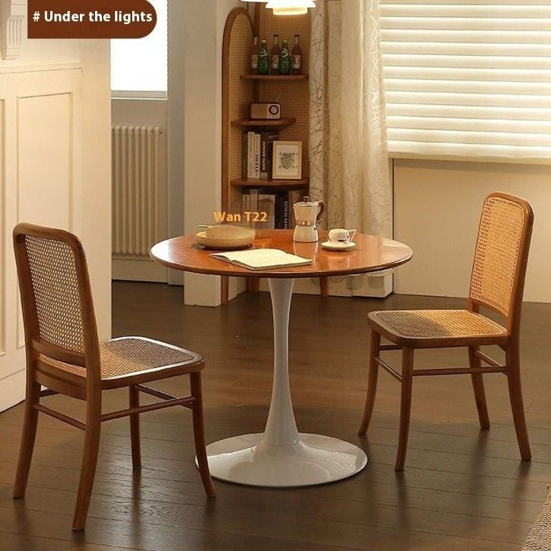 วอลนัทสีกลมและแผ่นกลมขนาดเล็กสำหรับบ้านอพาร์ทเมนท์ขนาดเล็กระเบียงกาแฟโต๊ะต่อต้านต่อต้านโบราณ 